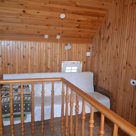 Guesthouse "Nakvyne Pas Zveja" Nagliu Street 奈达 外观 照片