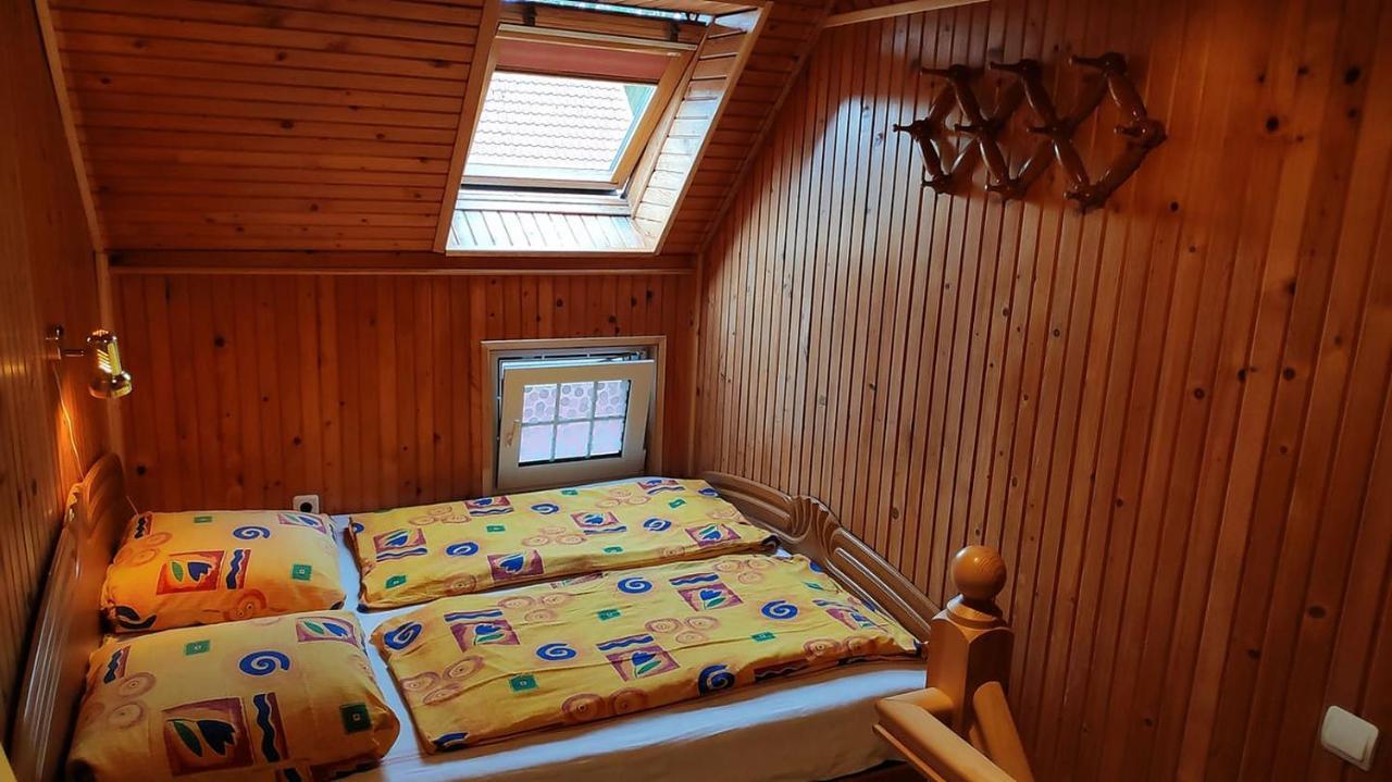 Guesthouse "Nakvyne Pas Zveja" Nagliu Street 奈达 外观 照片