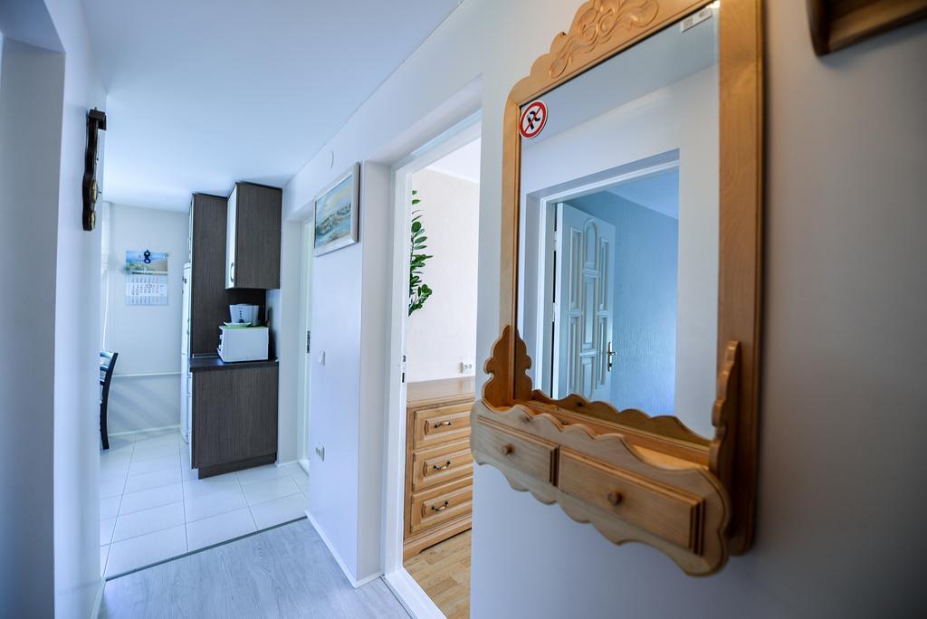Guesthouse "Nakvyne Pas Zveja" Nagliu Street 奈达 外观 照片